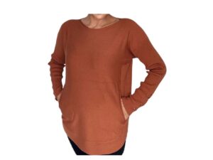 ETHYL COGNAC ROUND HEM SWEATER WITH POCKETS