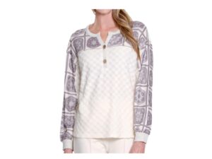 MULTIPLES IVORY PLUSH TOP WITH PRINT DETAIL