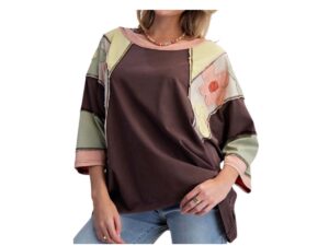 EASEL HALF SLEEVE FLOWER PATCH MINERAL WASH TOP